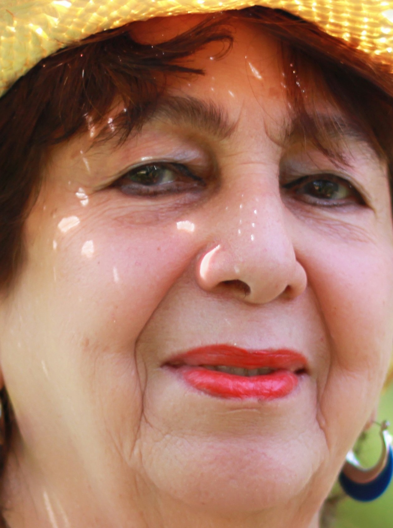 Ask Psychic Madam_Powers And She Will Provide Answers And Guidance